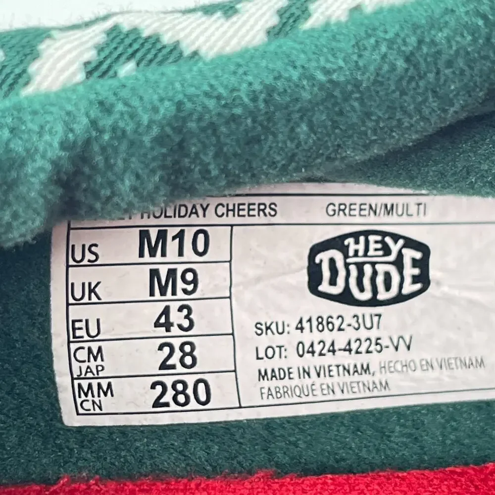 HEYDUDE Wally Holiday Cheers Green Multi Plaid Slip On Sneakers Men's Size 10